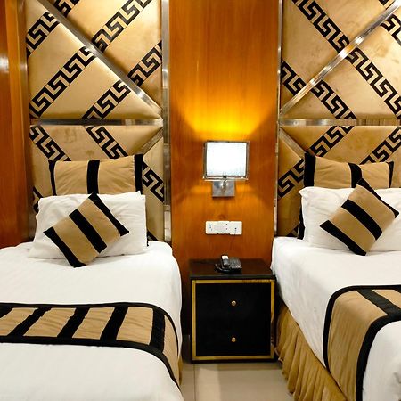 Hilton Suites 라호르 외부 사진
